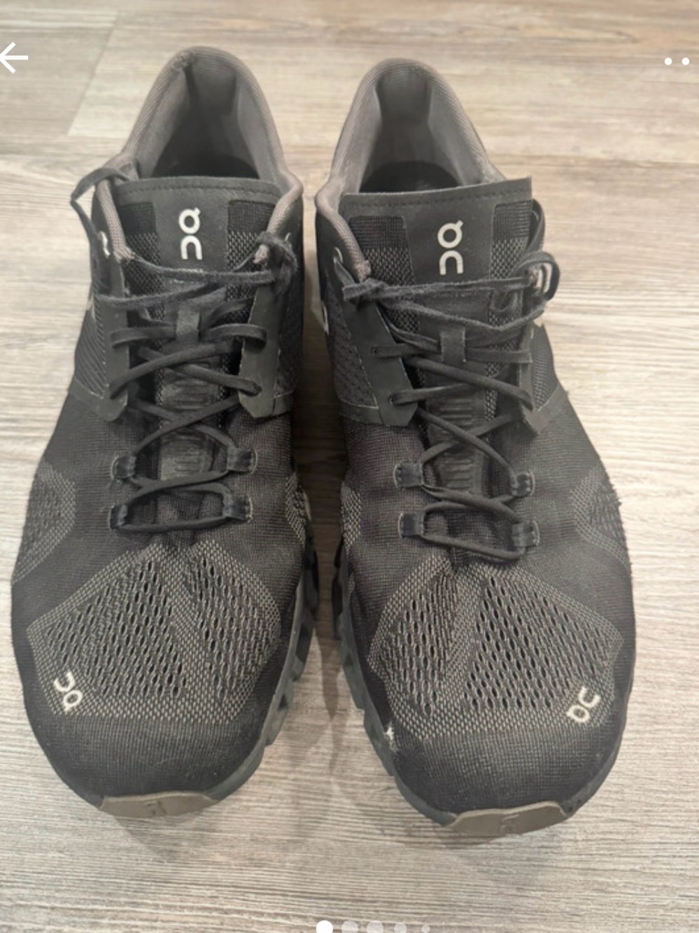 On Running Men's Black Athletic Cloud-Style Sneakers